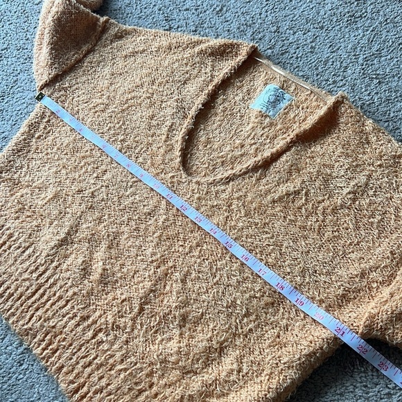 Free People We The Free Women's Theo V-Neck Sweater Goldy Yellow - Picture 9 of 10